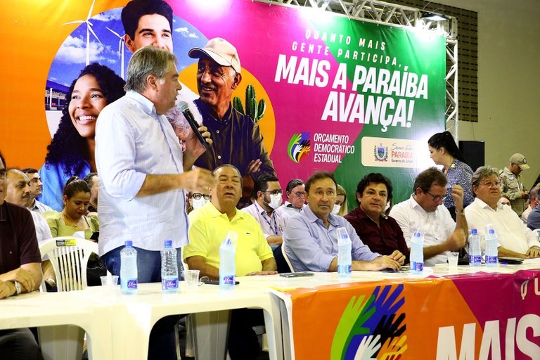 João Azevêdo presta contas no ODE de Sousa com recorde de participação
