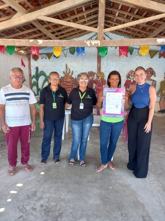 Governo assina contratos do Empreender Mulher, setor calçadista e comerciantes do Shopping Rural